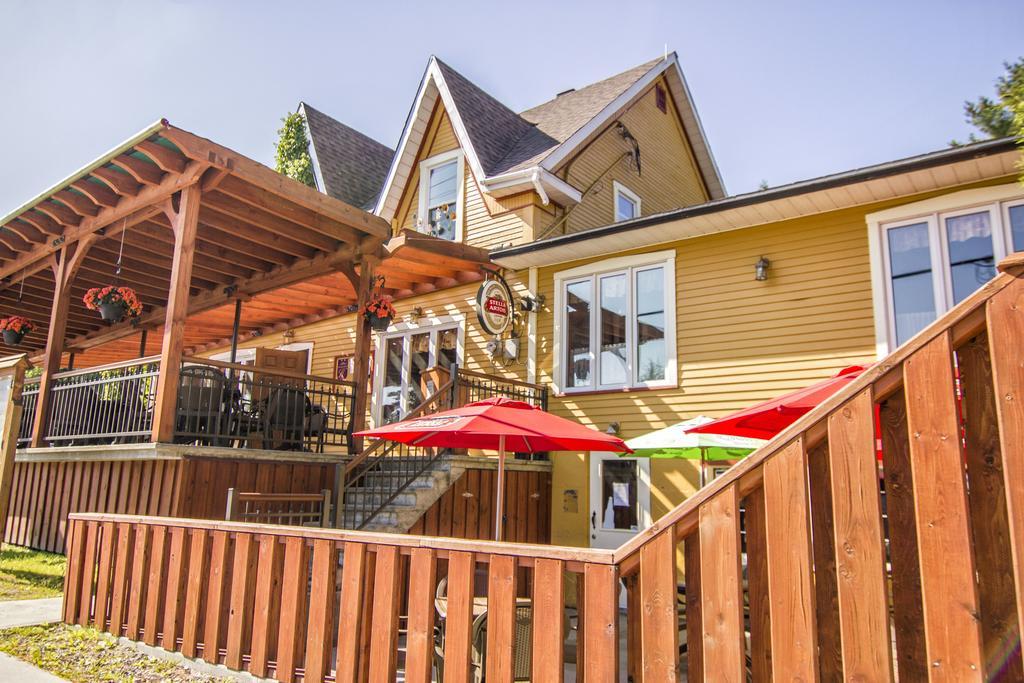 Au Soleil Levant Inn